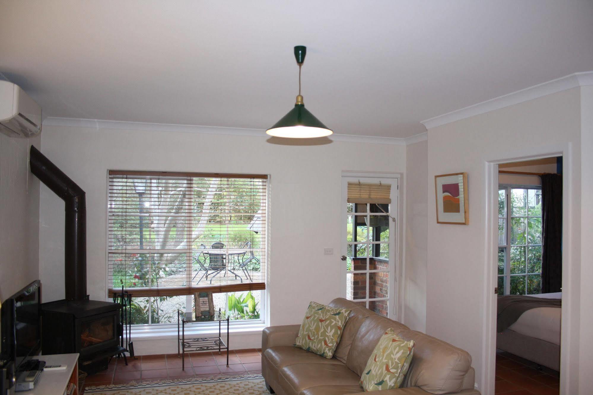 Merrimeet Cottages Bright Ngoại thất bức ảnh