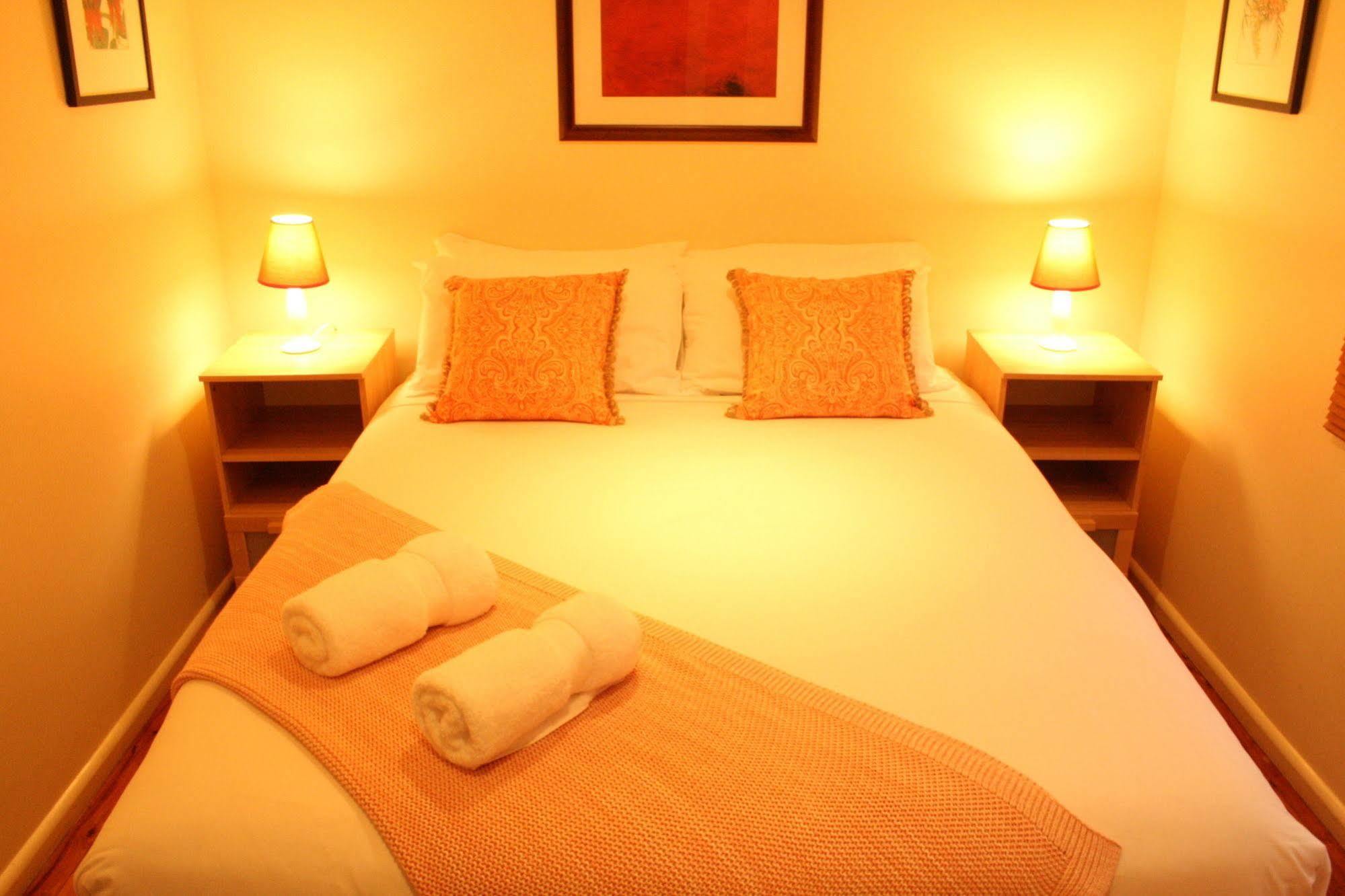 Merrimeet Cottages Bright Ngoại thất bức ảnh